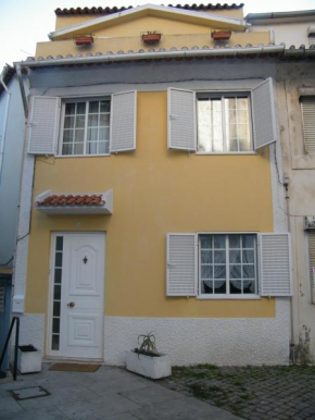 Гостиница Sailor's House - Holiday's House  Atiães